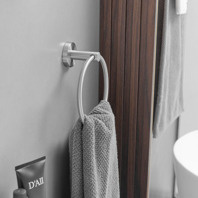 1 12 - Piece Bathroom Hardware Set