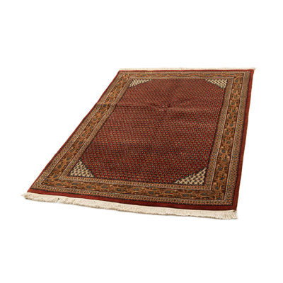 Tapis rouge Jolie