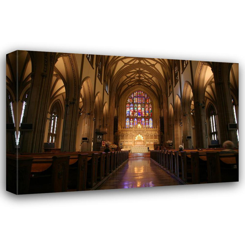 Intérieur de New York City Trinity Church, H 16 po x l 24 po