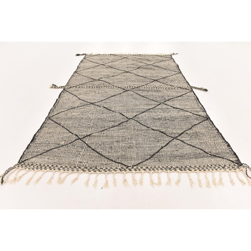 Oliver Black and White Rug