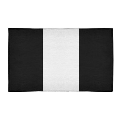Tapis de couloir moderne à rayures monochromes - Design noir et blanc audacieux de la collection ArtVerse