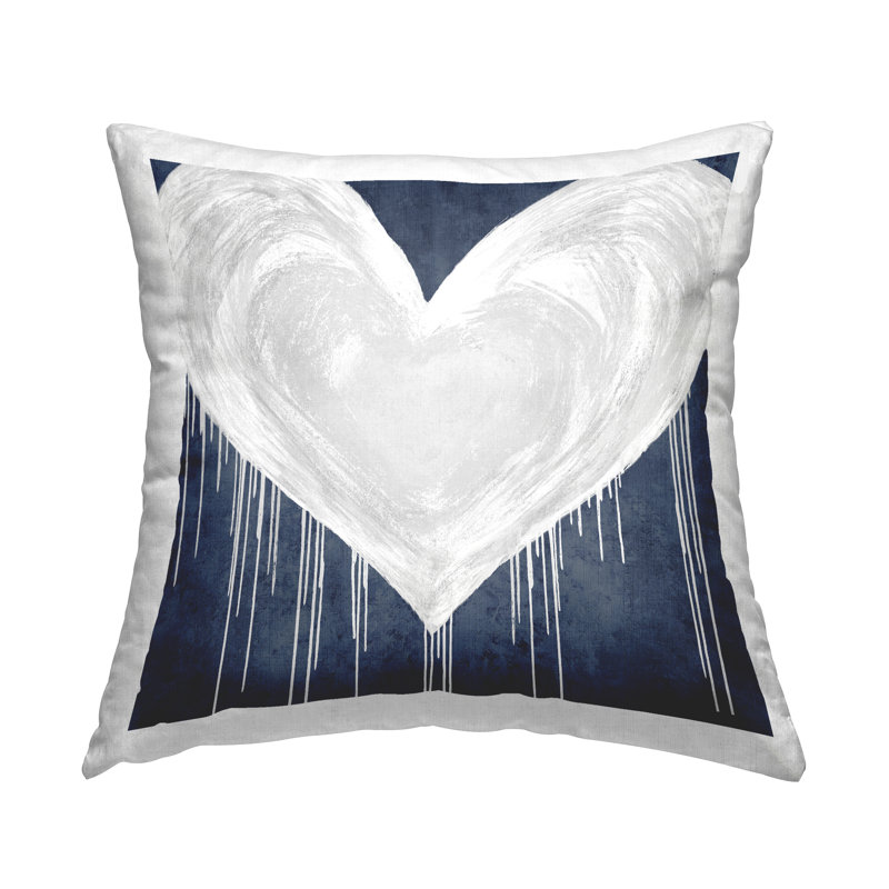 Coussin décoratif en forme de cœur bleu marine et blanc par Lindsay Rodgers