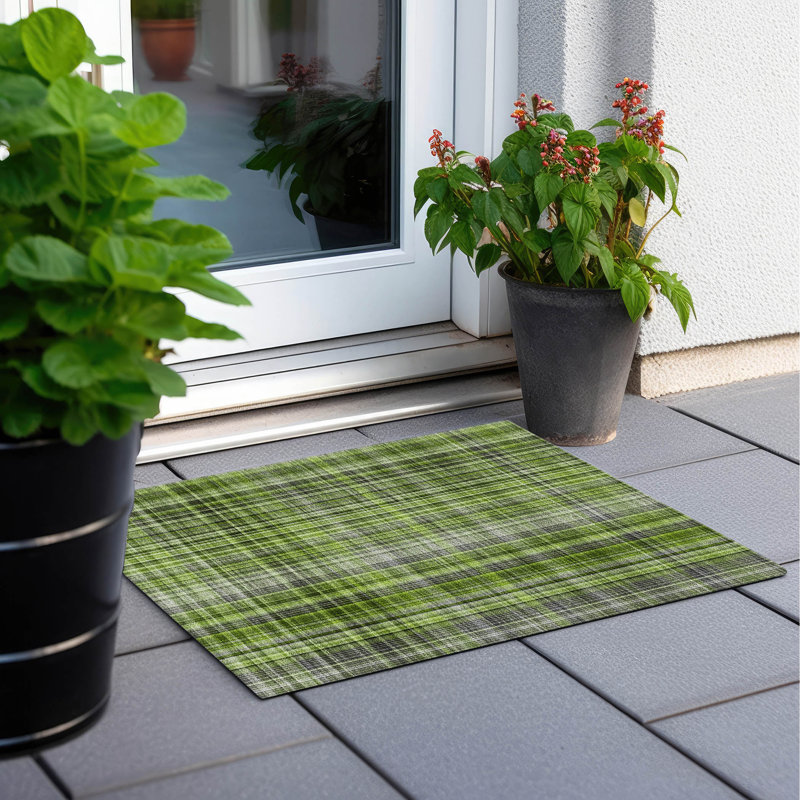Tapis intérieur / extérieur Altair, Rectangle 1 pi 8 po x 2 pi 6 po