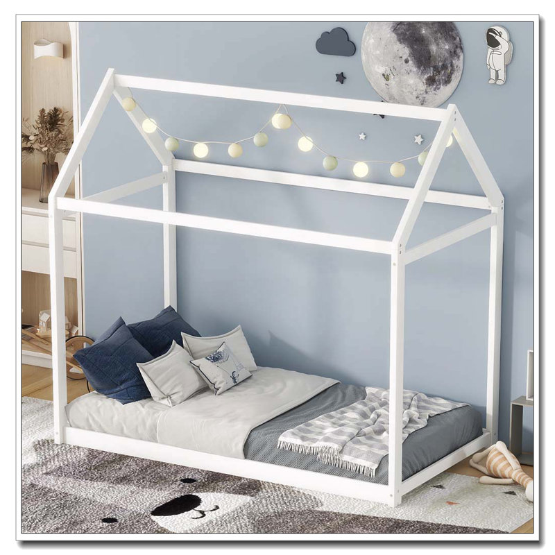 Lit simple en bois, Blanc