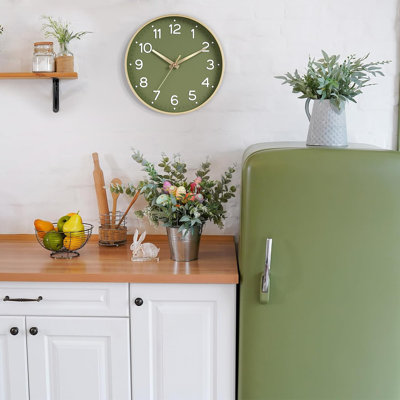 Wall Clock 14 Inch Silent Green Wall Clocks Battery Operated- Modern Non Ticking Analog Clock Decorative For Living Room Bedroom Office Kitchen(Gold)
