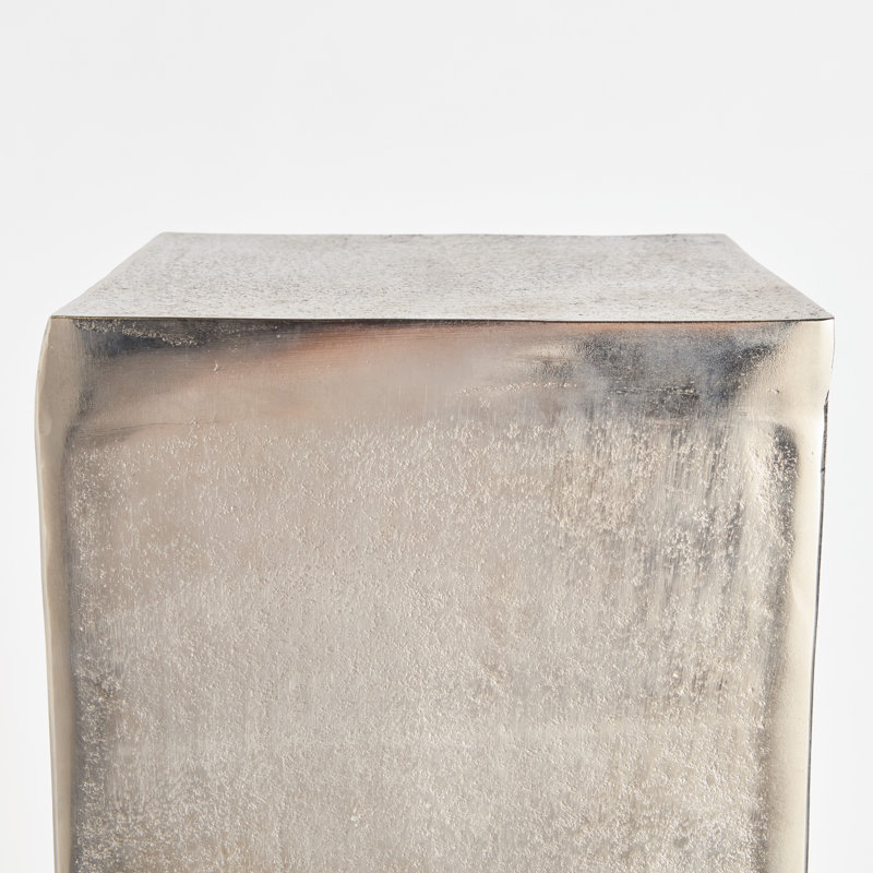 Hauteur de piédestal moderne 31 po., 10,25 x 10,25 x 31,5