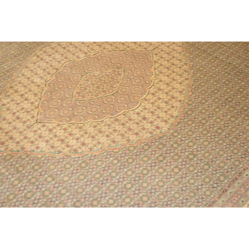 Hand Knotted Wool Oriental Area Rug in Light Green And Cream