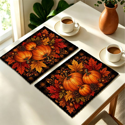 Ensemble de 4 napperons d'automne - Ensembles de table résistants à la chaleur, pour les repas à l'intérieur et à l'extérieur, motif à carreaux orange et marron avec citrouilles et pommes de pin