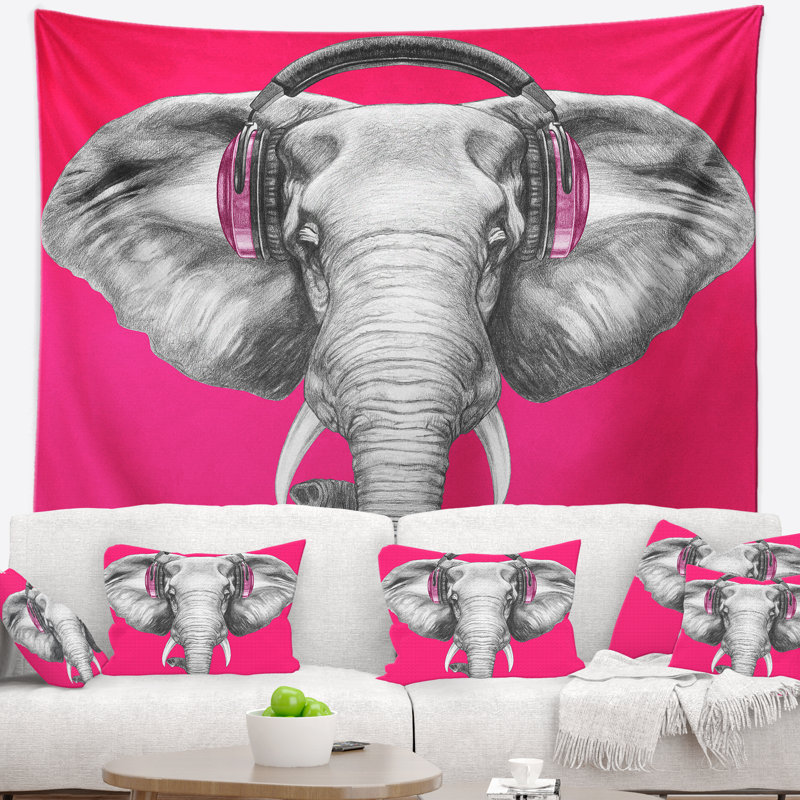Tapisserie éléphant avec écouteurs, H 68 po x l 80 po