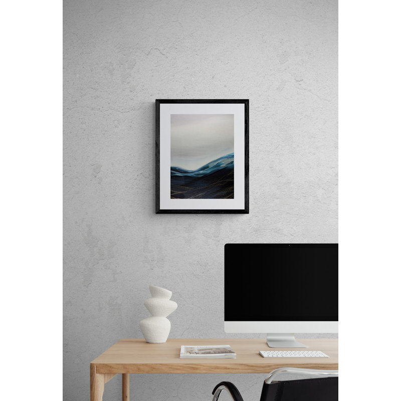 Le revêtement de Novi Lim, Papier avec cadre noir, 20" H x 16" W