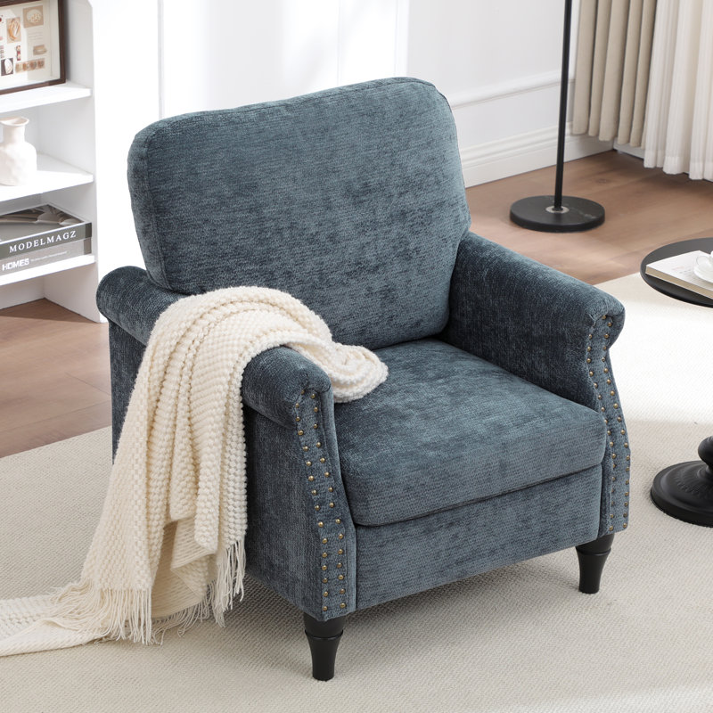 Fauteuil rembourré avec accents cloutés, Blue