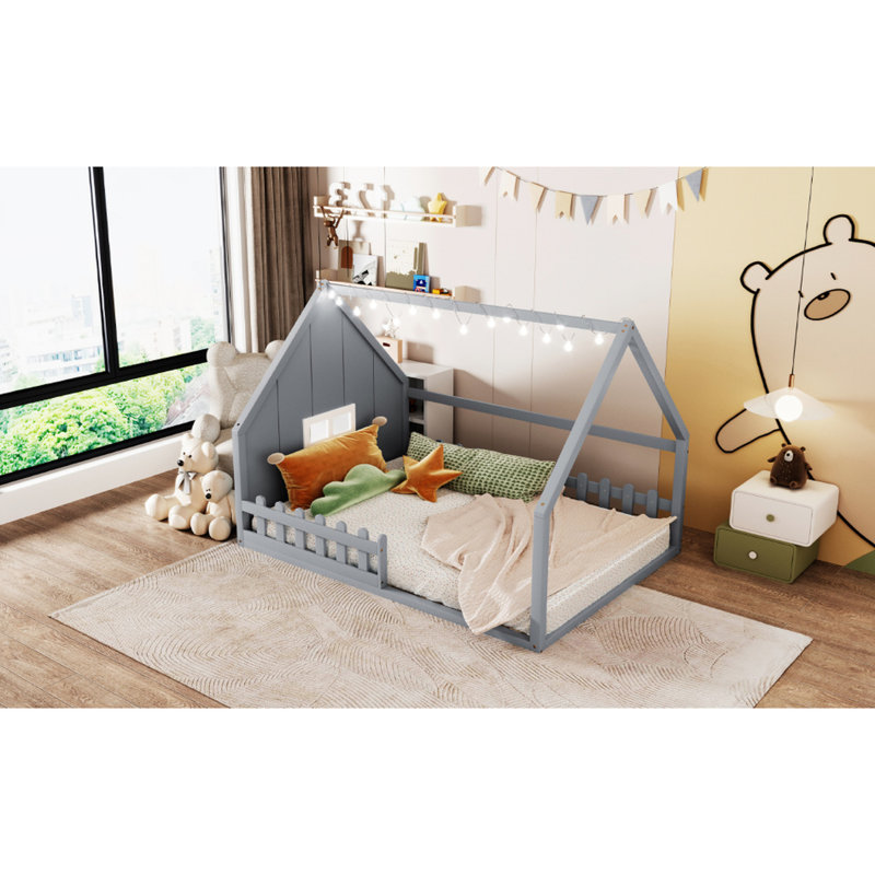 Lit double en bois de couleur grise - Construction avec pin et fenêtre de clôture, à DEL, sans sommier pour un espace de détente serein