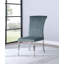 Chaise d'appoint capitonnée en velours