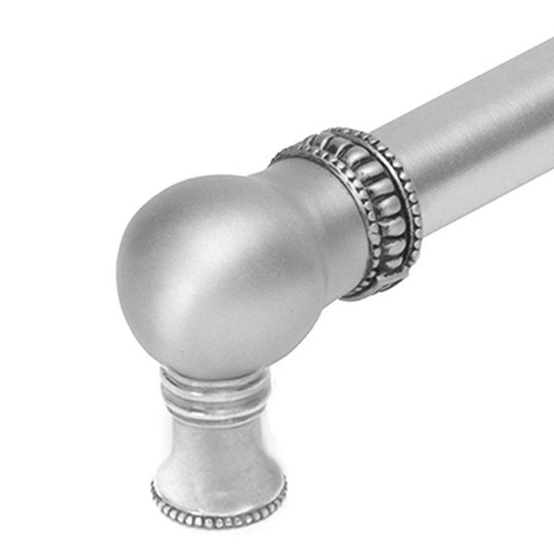 Classique avec une longue poignée centrale de 5/8 po, 9", Satin