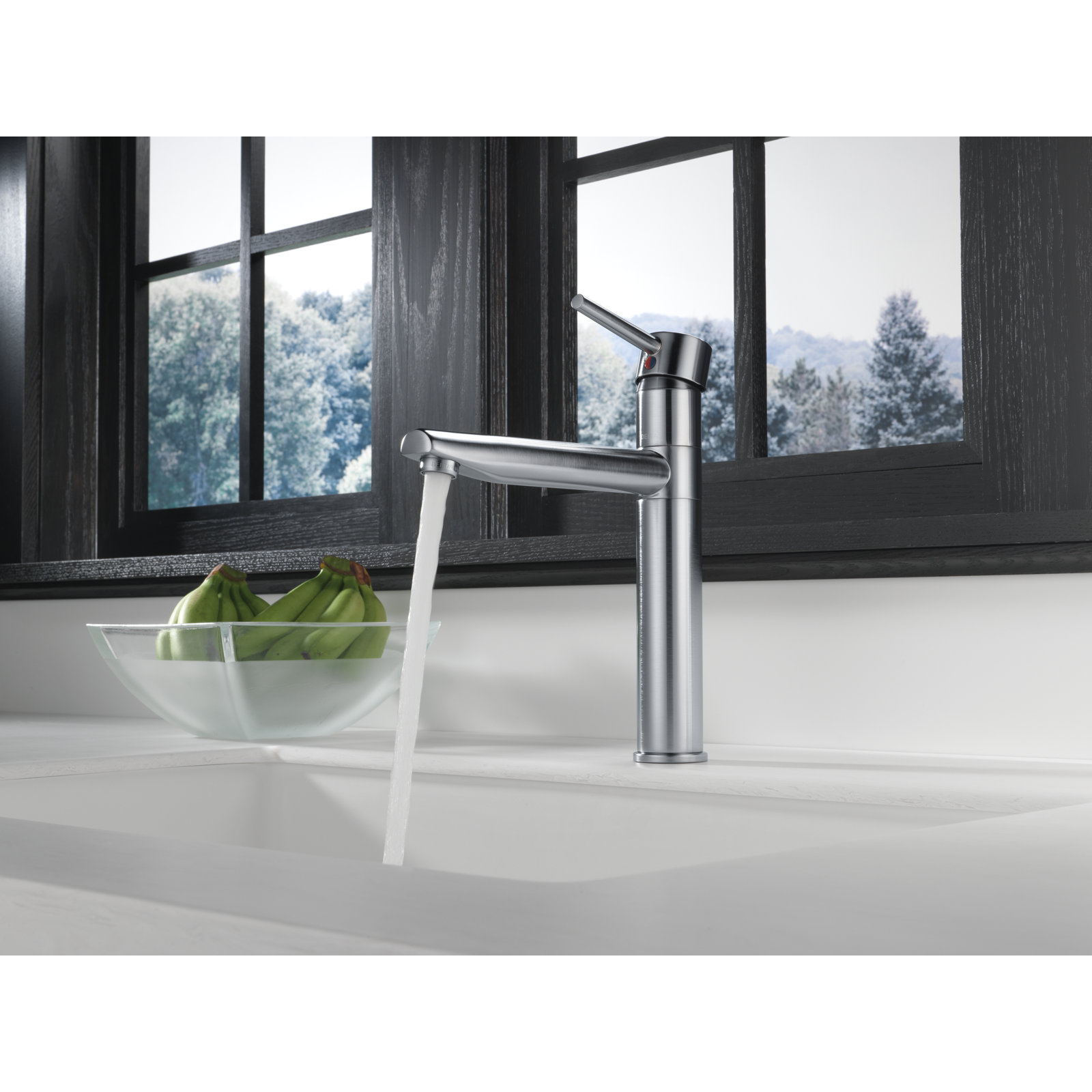 Trinsic Single Handle Kitchen Faucet, Arctic Stainless