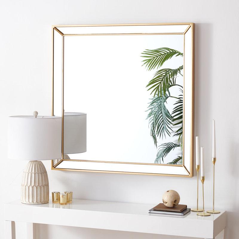 Tavonta Metal Wall Mirror, Gold