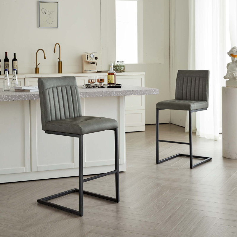 Tabouret de bar rembourré avec structure en métal noir robuste pour îlot de cuisine, salon et pub (ensemble de 2), Gris