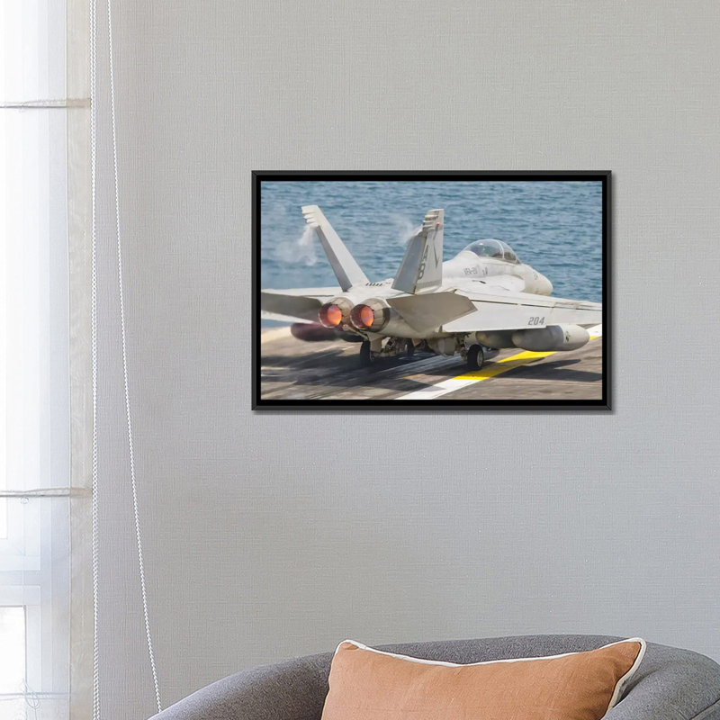 « a f/a-18f super horneting out off », reproduction de photo sur toile, H 12 po x l 18 po x P 1,5 po, Toile tendue