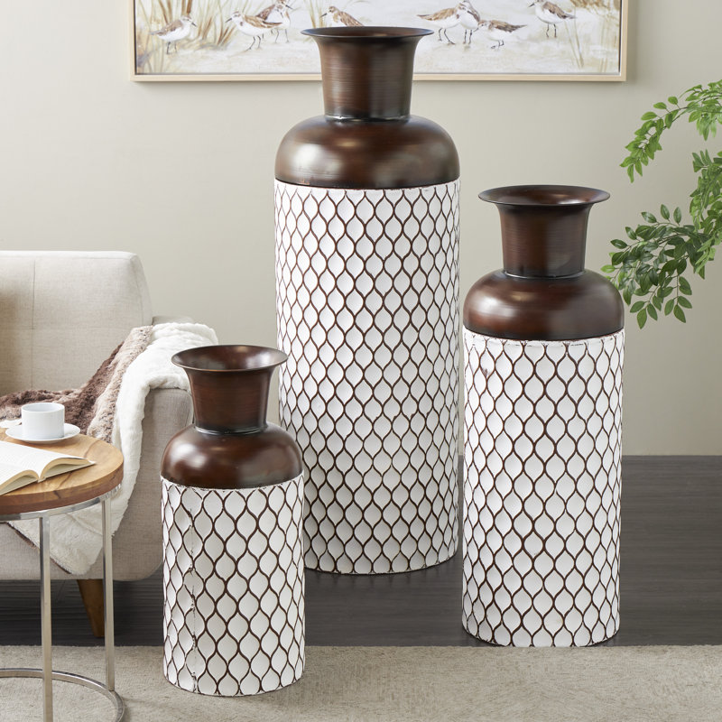 Ensemble de grands vases en métal Florice