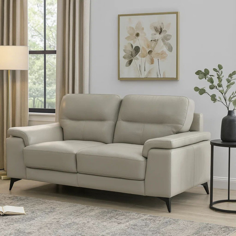 Causeuse 66,75 po avec accoudoirs coussinés, Gris clair