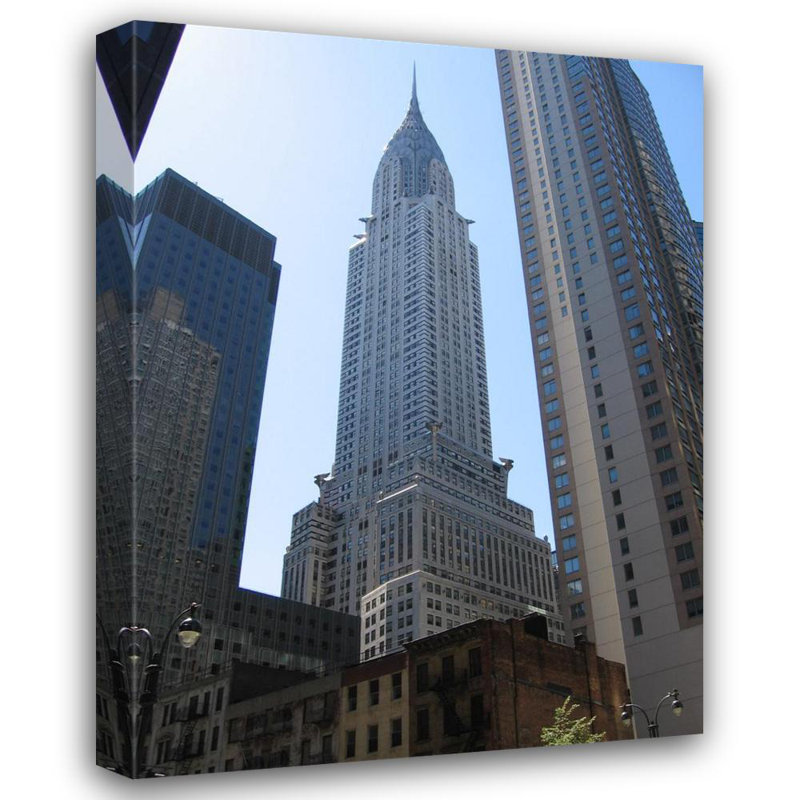 New York City Chrysler Building, H 24 po x l 18 po