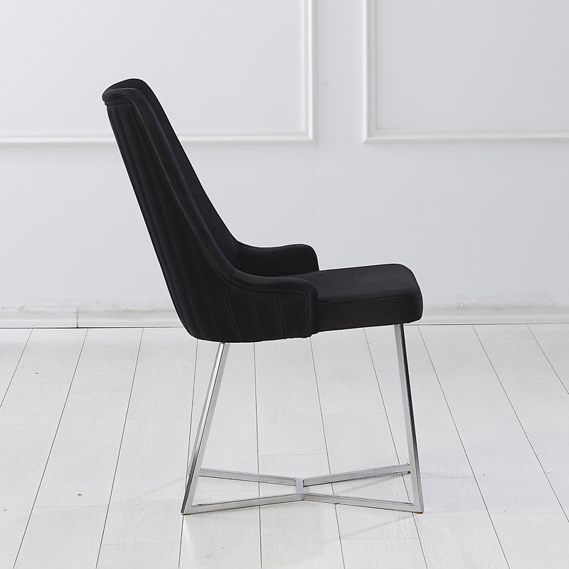 Chaise parsons en tissu Brechta