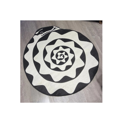Snake Decorative Washable Carpet