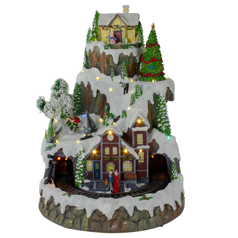 Village de Noël animé 17 po avec train en mouvement