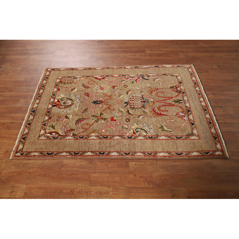 Tapis oriental à motif floral et teinture végétale Ziegler