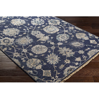 Flyn Viscose Floral Indoor Rug