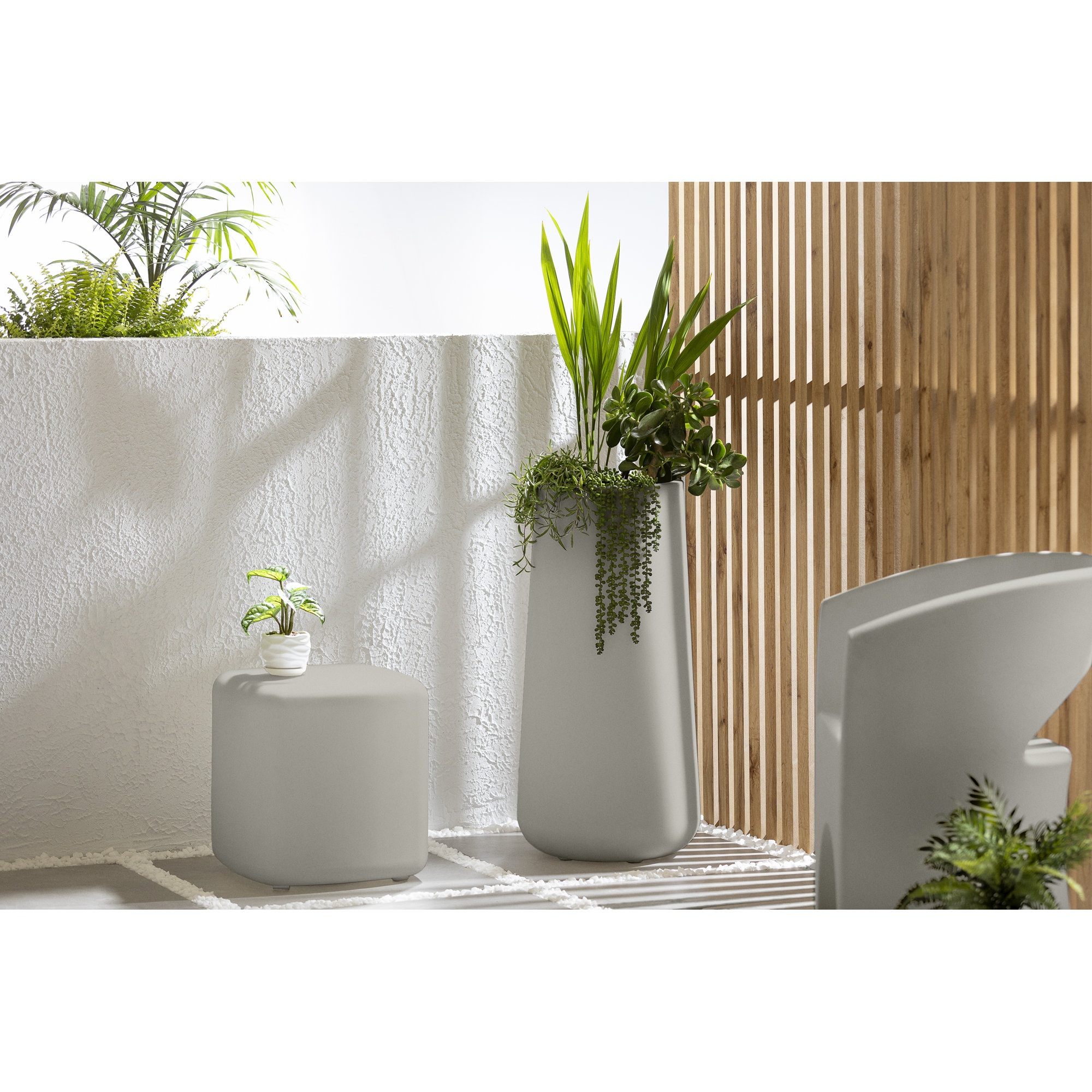 Dalya Pot Planter, Greige