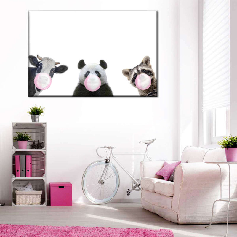 Trois animaux rigolos sur toile, H 26 po x l 39 po x P 1,25 po
