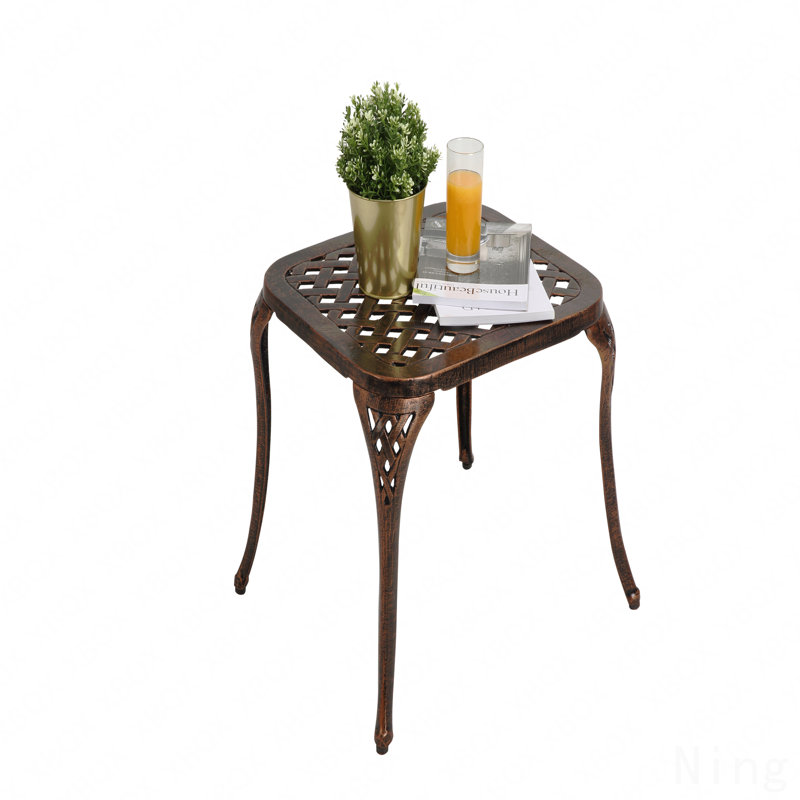 Table d'extérieur noire