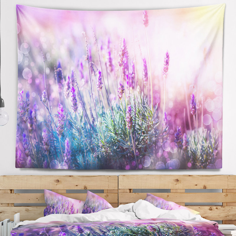 Tapisserie lavande et florale en fleur, H 32 po x l 39 po