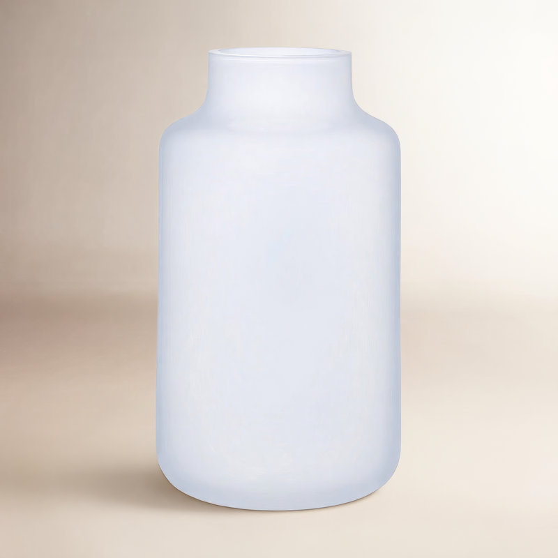 Mini vase en cristal sans plomb Magnolia, Blanc opale, H 7,87 po x l 4,43 po x P 4,43 po