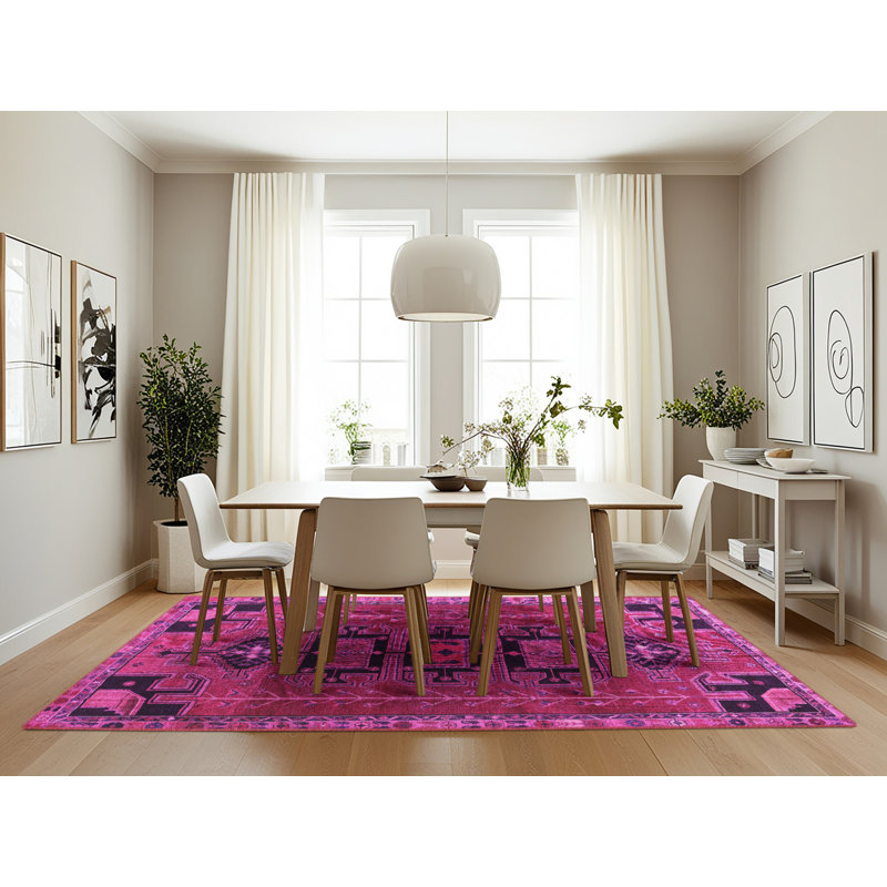 Oriental Indoor Rug, Rectangle 7' x 10'