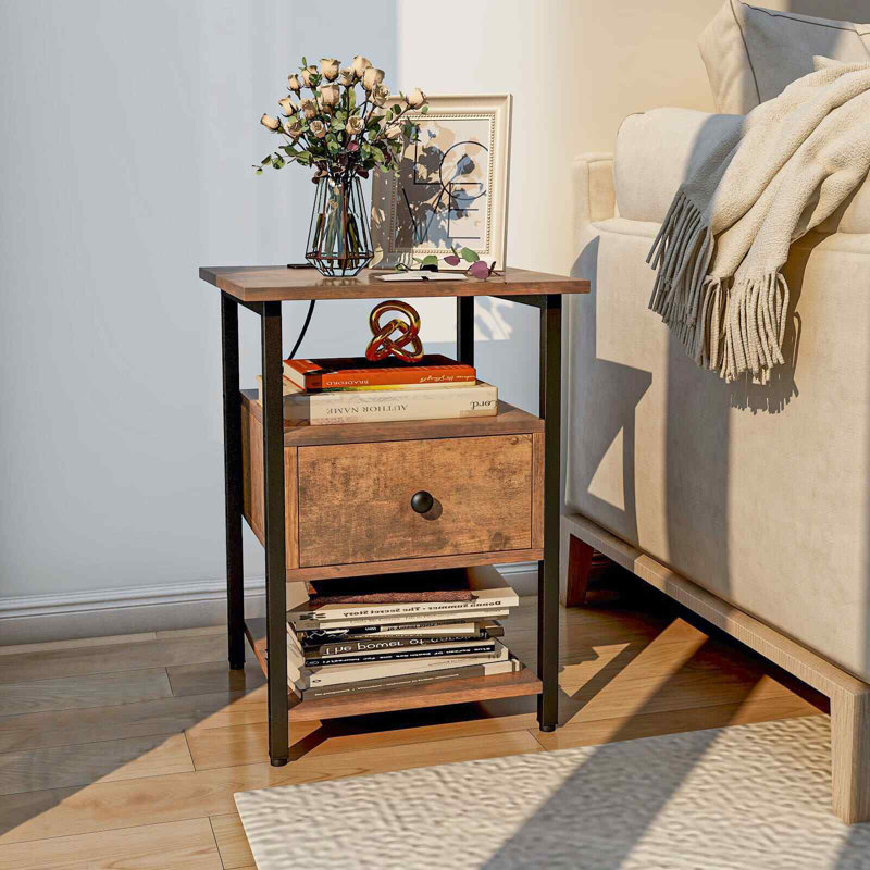 Amerius 40cm W Metal Bedside Table