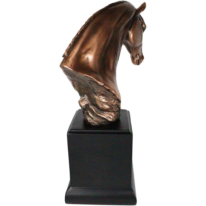 Figurine Jonesha
