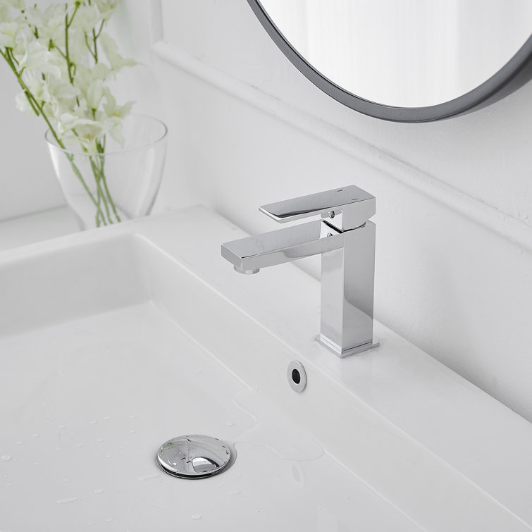 Single-Hole Single-handle Bathroom Faucet with Drain Assembly