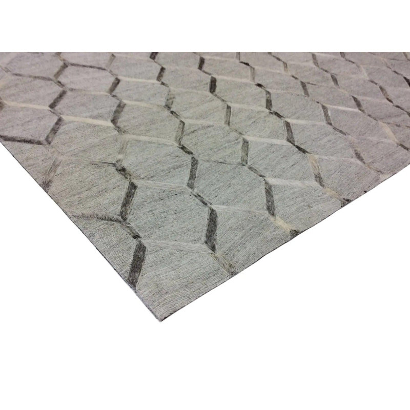 Capucina Geometric Area Rug
