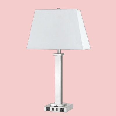 Lampe de chevet en acier brossé de 71 cm de hauteur avec abat-jour trapézoïdal en lin blanc, 100 W, culot E26, 2 ports USB et 2 prises de courant
