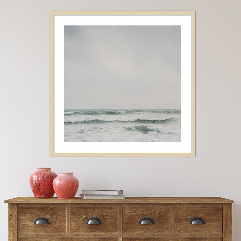 Ocean Breeze par Laura Evans - photographie avec cadre photo, Brun, H 33 po x l 33 po x P 1 po