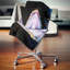  Abstrait belle tranche d'agate sur un coussin noir-29964110-29965559