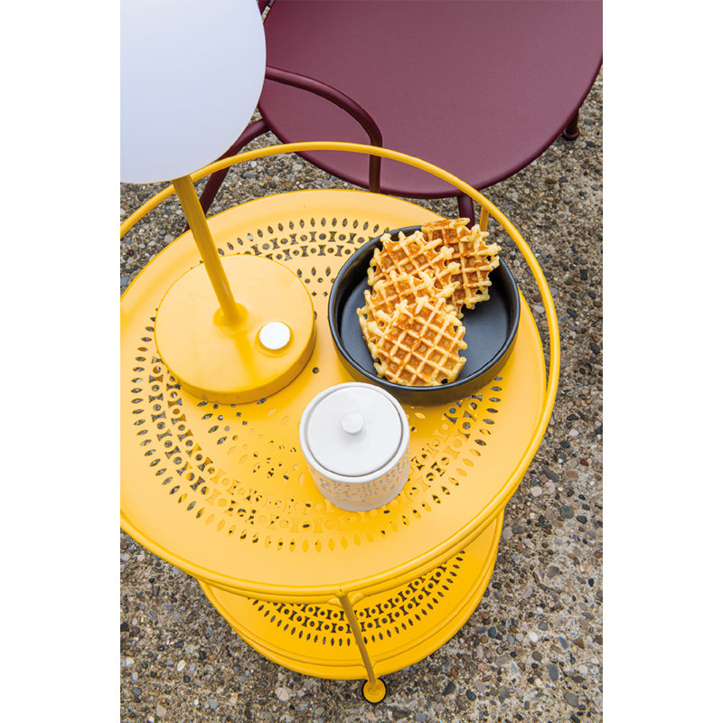 Mooon LED Outdoor Table Lamp, Honey