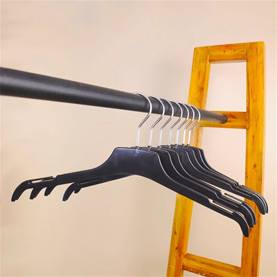 Plastic Traceless Clothes Hanger
