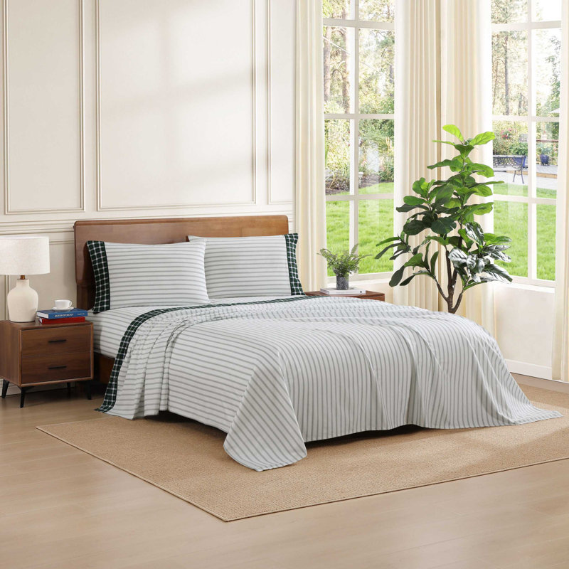 Tommy Hilfiger Printed Percale Cotton Sheet Set, Twin XL Sheet Set with 1 Pillowcase, Green/White Striped