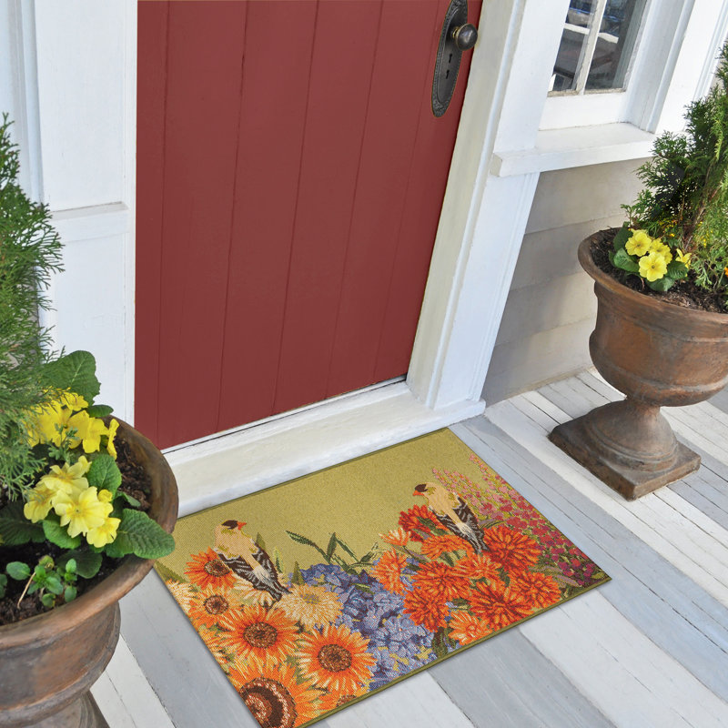 Shelton Garden Birds Indoor/Outdoor Mat, Rectangle 2'4" x 3'11"