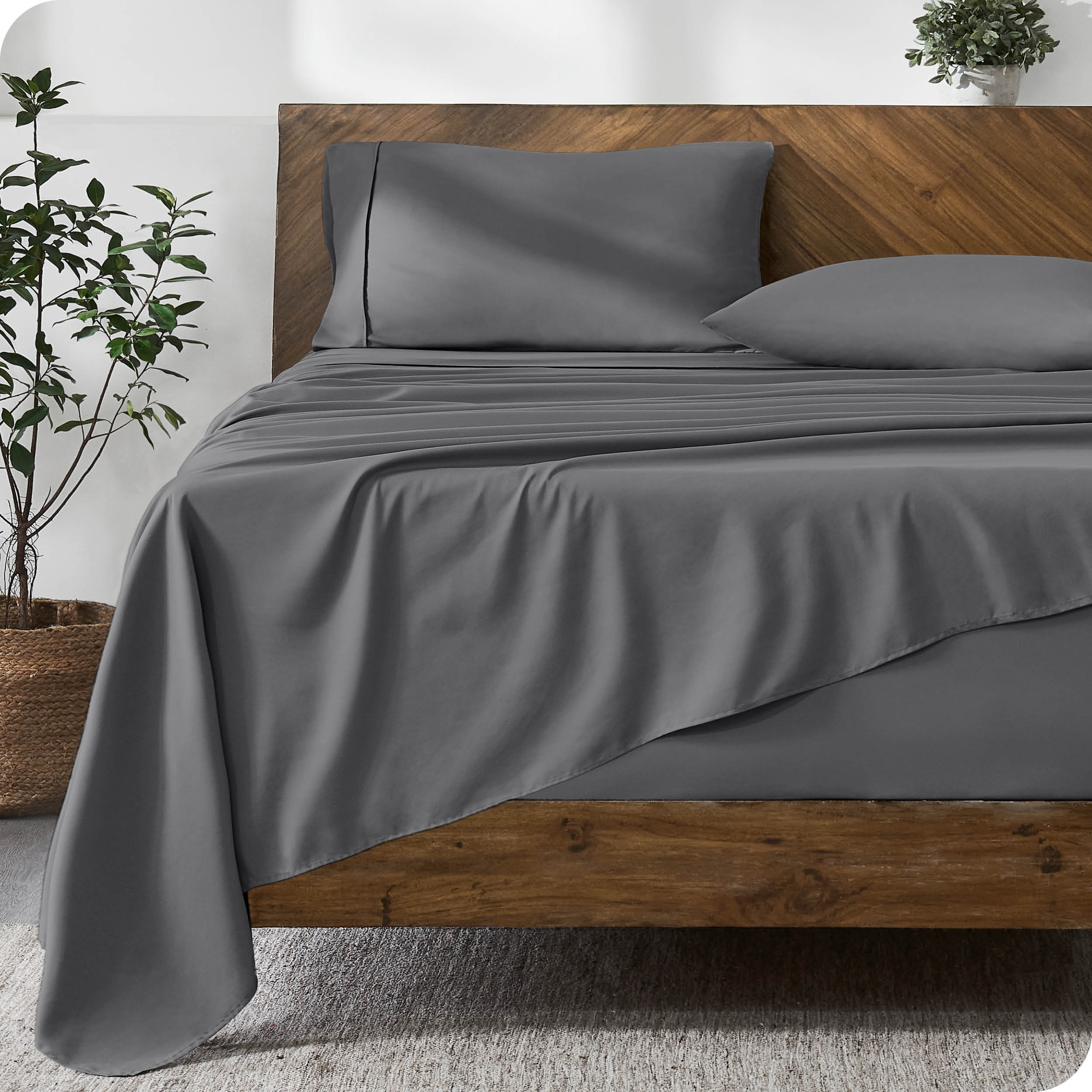 Microfiber Fitted Sheet Bare Home Color: Midnight Blue, Size: Twin