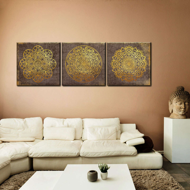 Ensemble de 3 mandalas dorées sur toile, H 18 po x l 57 po x P 1,25 po