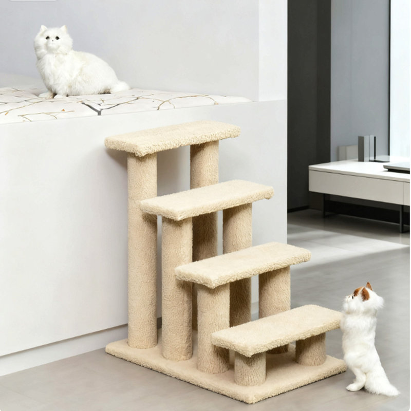 Arbre à chat avec plusieurs niveaux